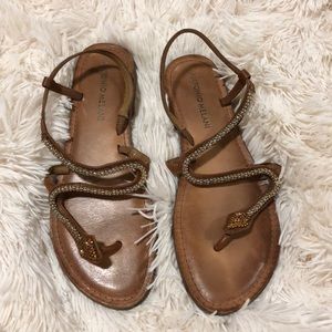 Great summer sandals!